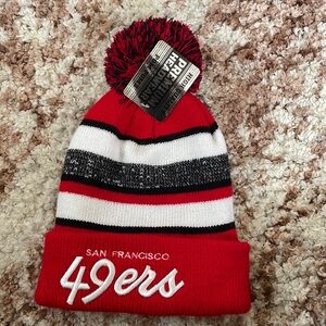 49ers Pom Beanie